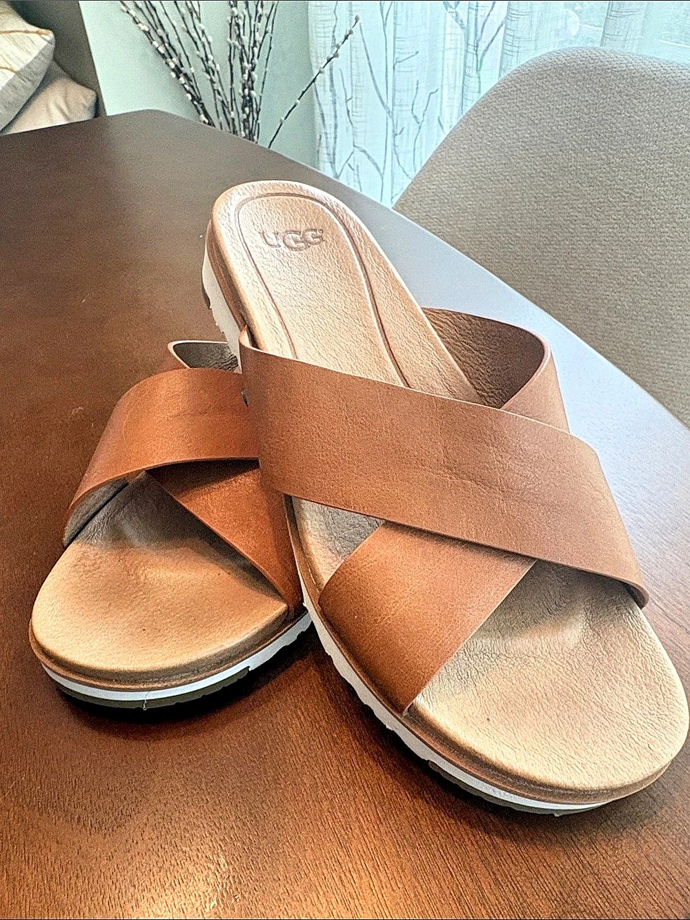 UGG GoldenGaze Slide Brown Platform Cross-Strap Sandals